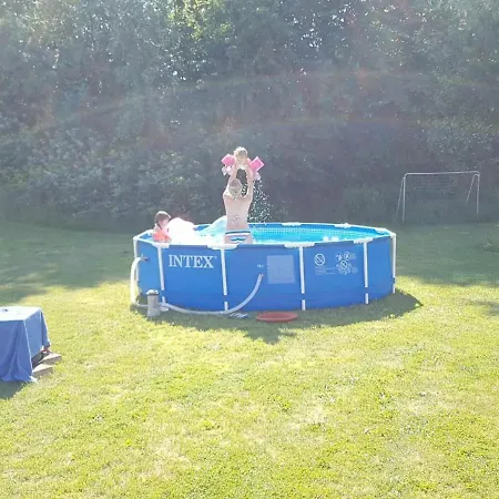 Reizendes Mit Swimmingpool Naehe Ostsee Moor-Rolofshagen